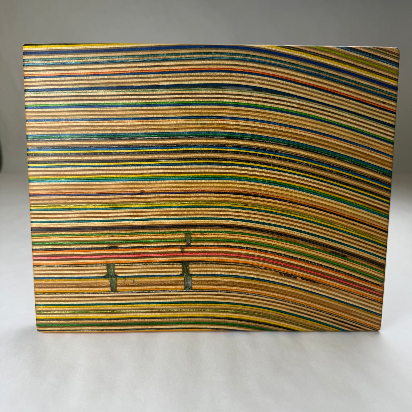 Recycled Skateboard Cutting Board (Small - 8 x 10)