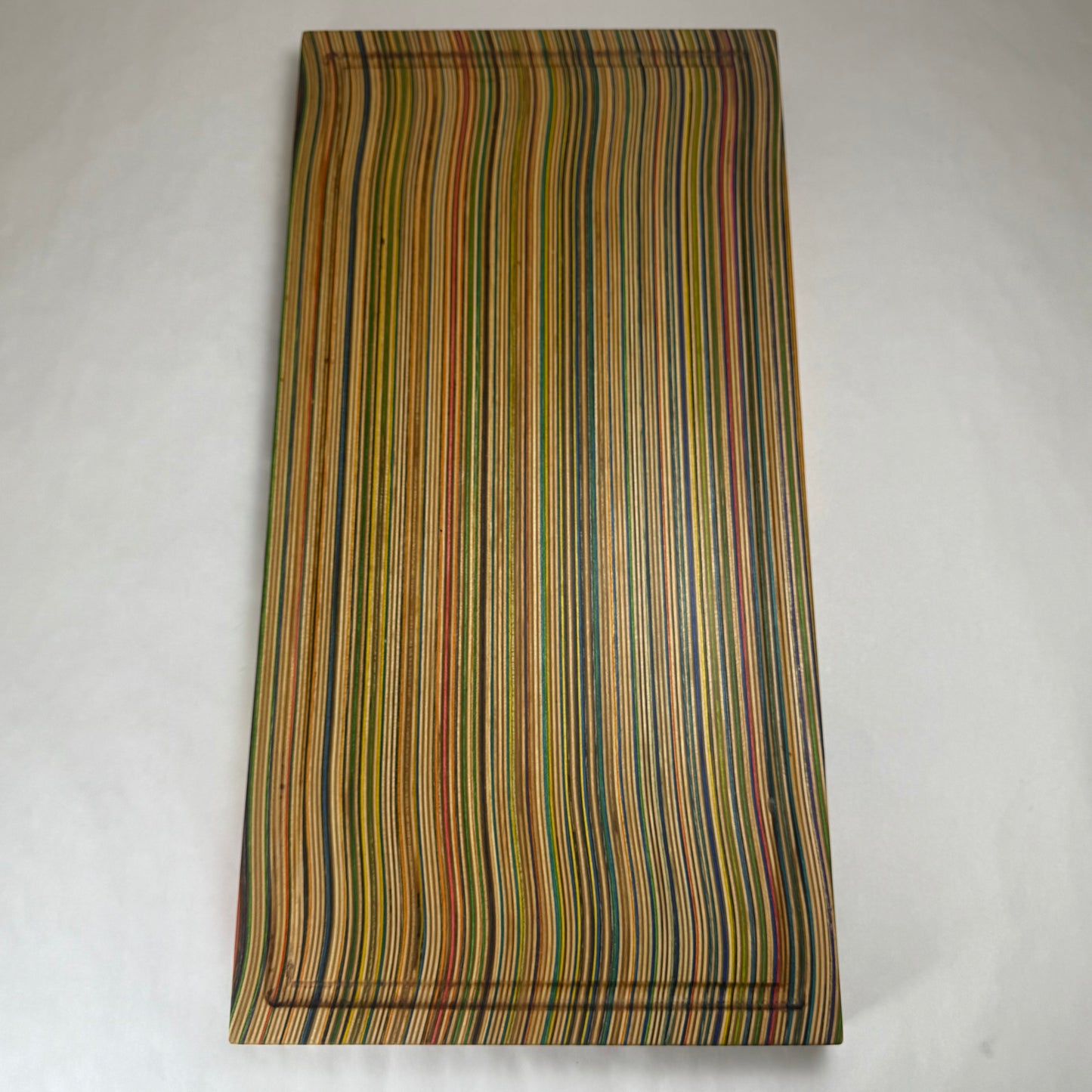 Recycled Skateboard Cutting Board (Large - 12 x 24)