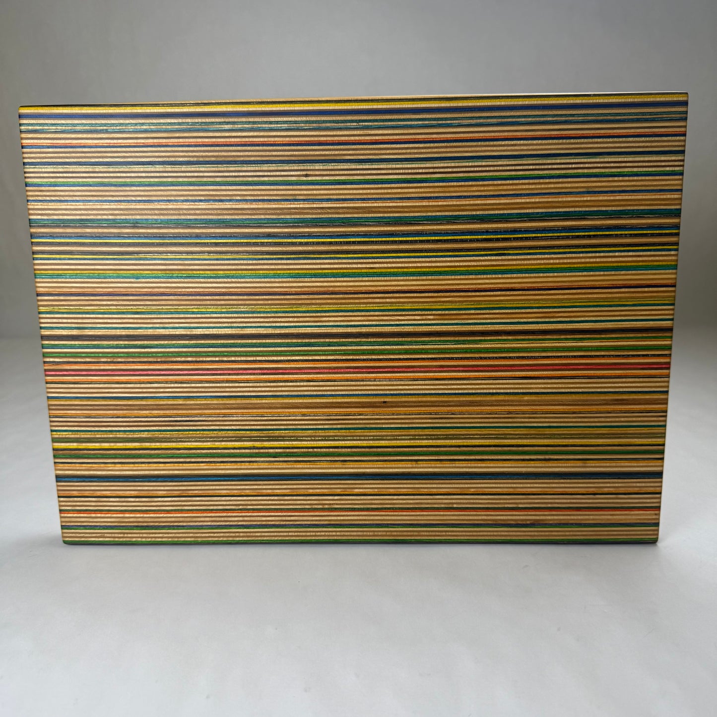 Recycled Skateboard Cutting Board (Medium - 10 x 14)
