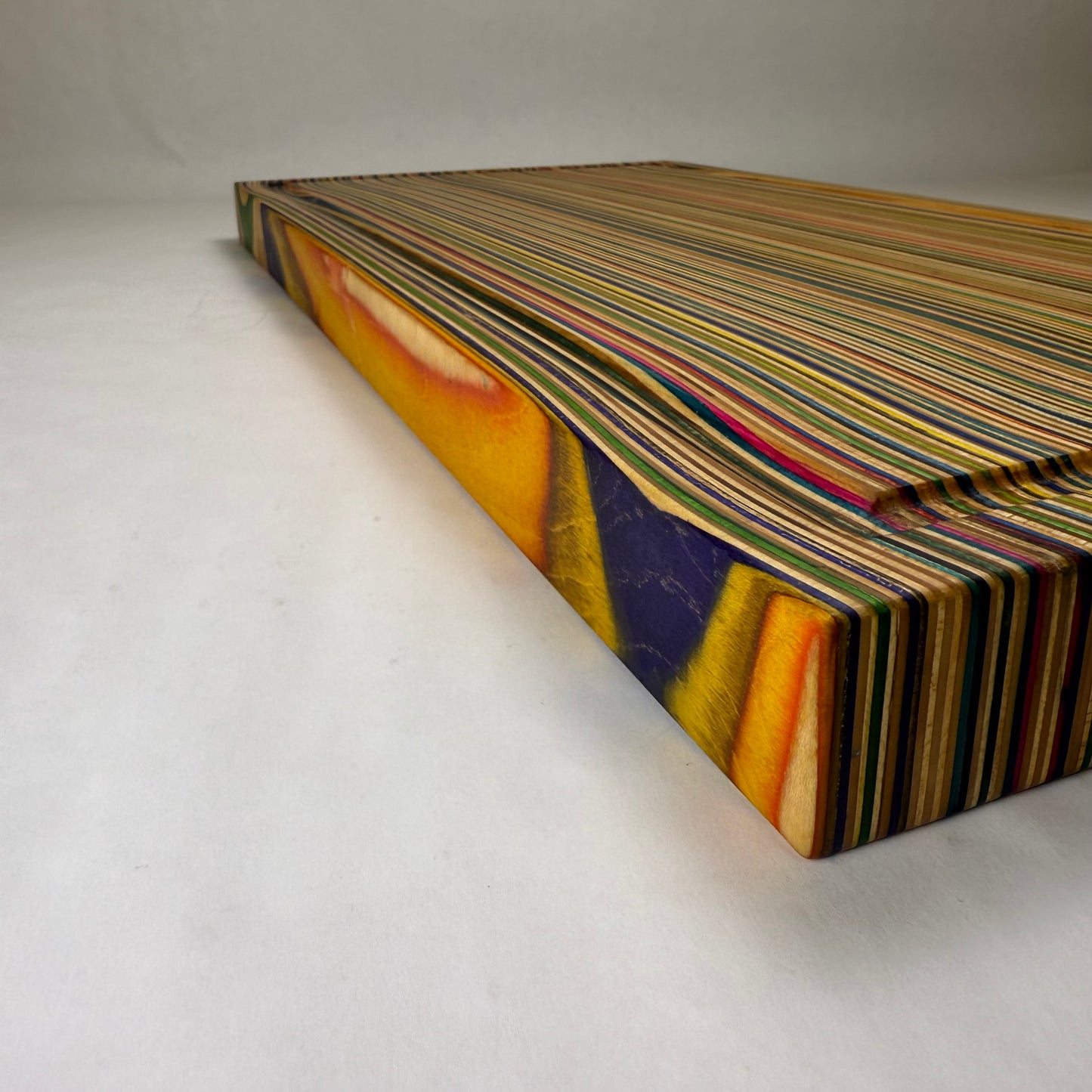 Recycled Skateboard Cutting Board (Large - 12 x 24)