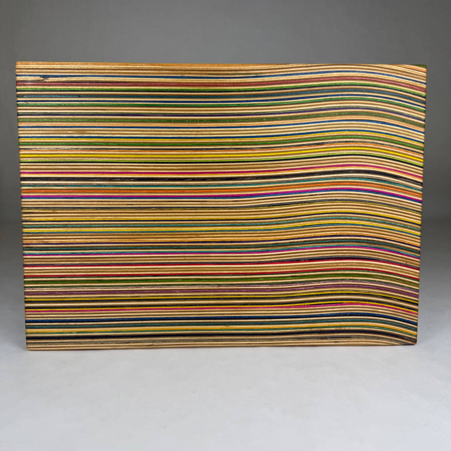 Recycled Skateboard Cutting Board (Medium - 10 x 14)