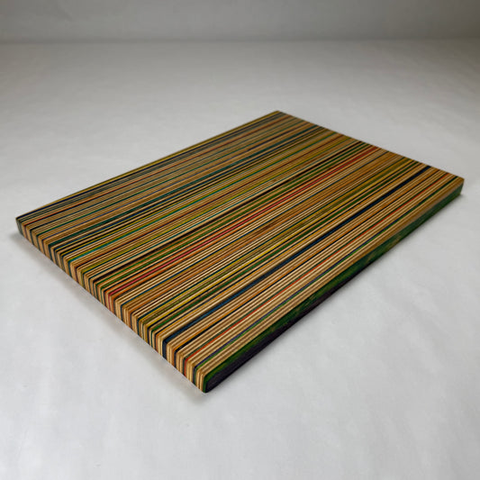 Recycled Skateboard Cutting Board (Medium - 10 x 14)
